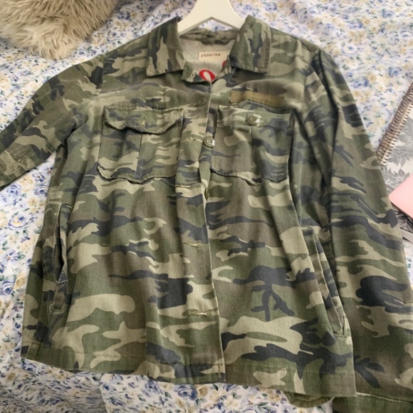 Jacket - Picture 3 of 3